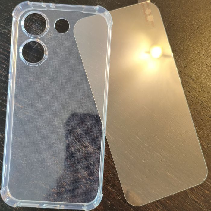 Комплект кейс + протектор за Poco X8 Pro.Нови