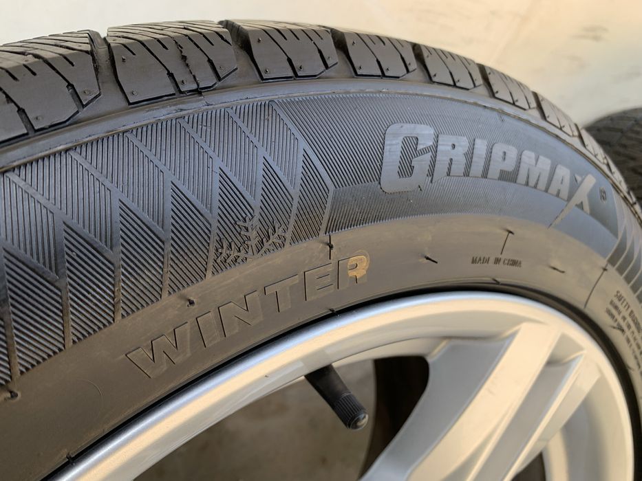 Оригинални джанти BMW X5 X6 F15 F16 E70 зимни гуми 255/50R19 285/45R19