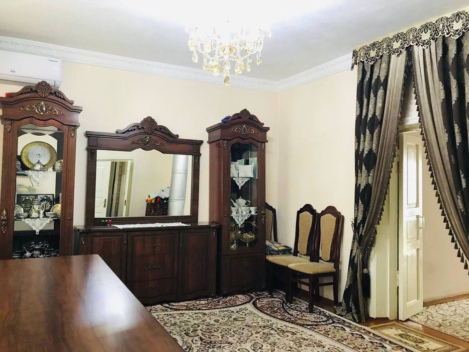 Продаётся дом ,7 комнат