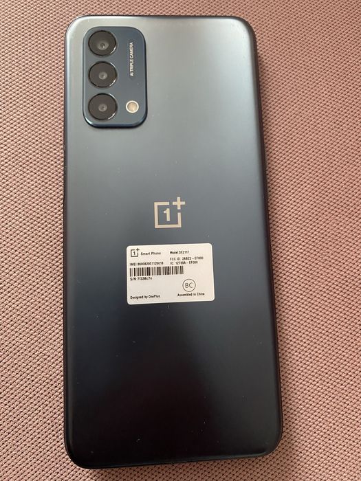 Срочно продам телефон