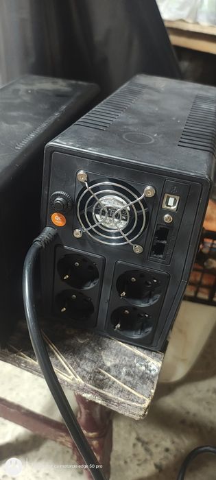 Upc regulator tensiune