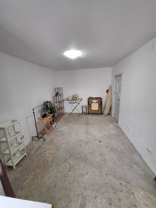 Vand garsoniera la etaj intermediar 4 din 5