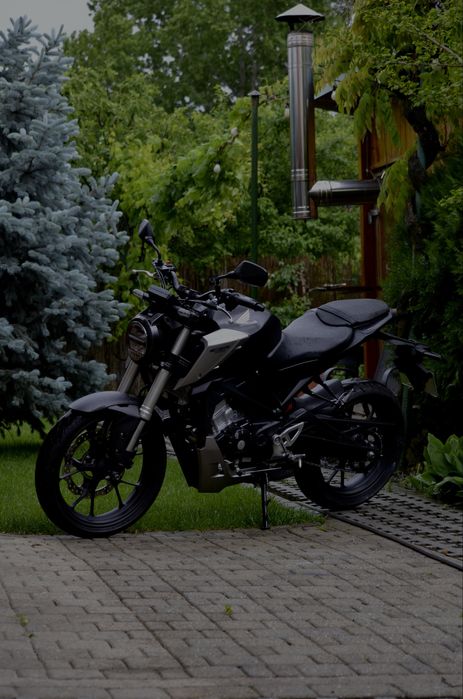honda cb125r 2018(vand sau schimb cu atv/quad)