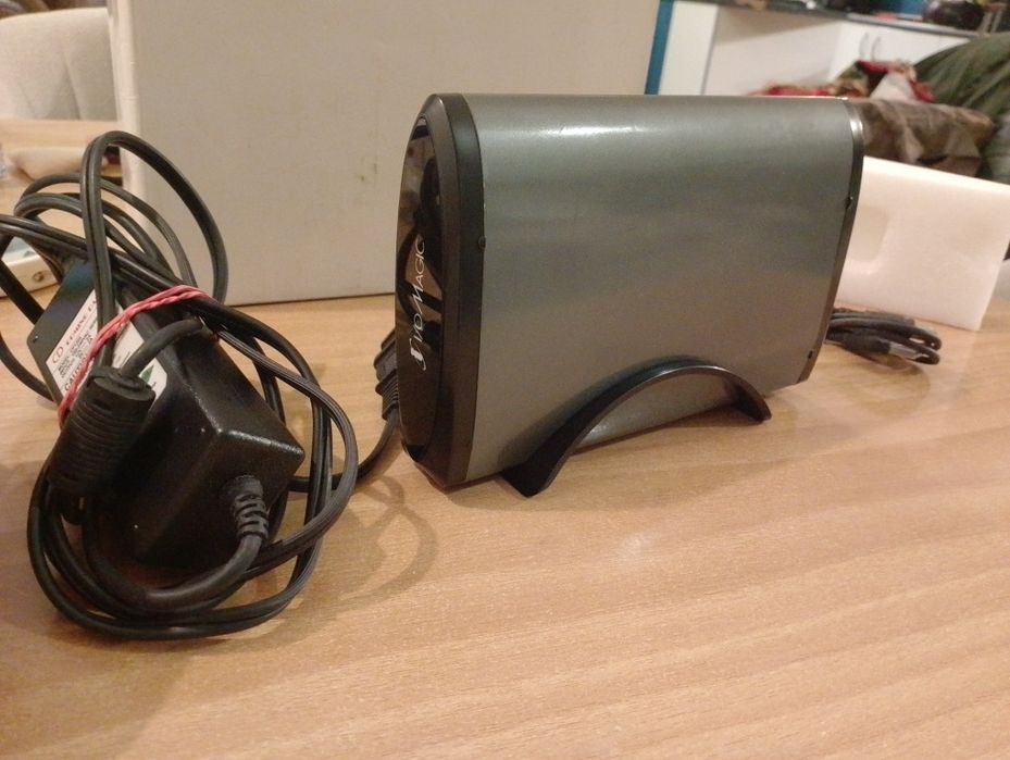 O Magic 500 GB е външен твърд диск