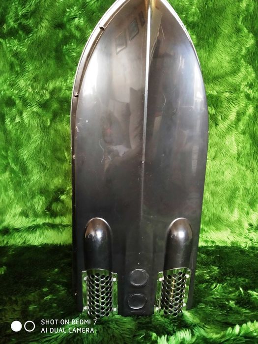 Лодка за захранка с GPS,компас.автопилот,Li батерия 3,7V 20A