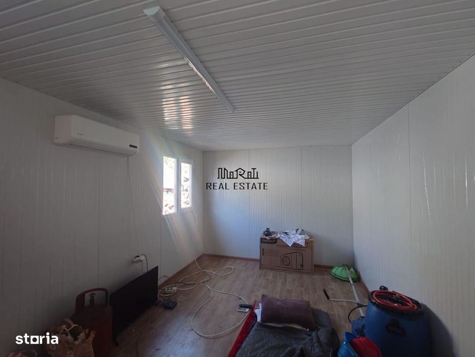 Teren intravilan de 317 mp, langa padure, container modular nou