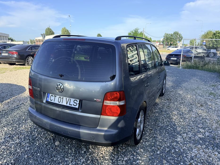 Vw Touran 7 locuri plata partiala