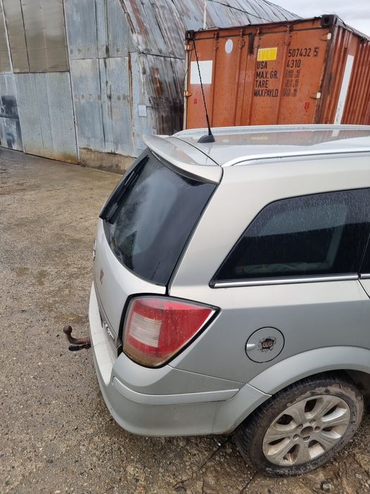 Opel Astra 1.9 CDTI Cosmo Теглич  На части
