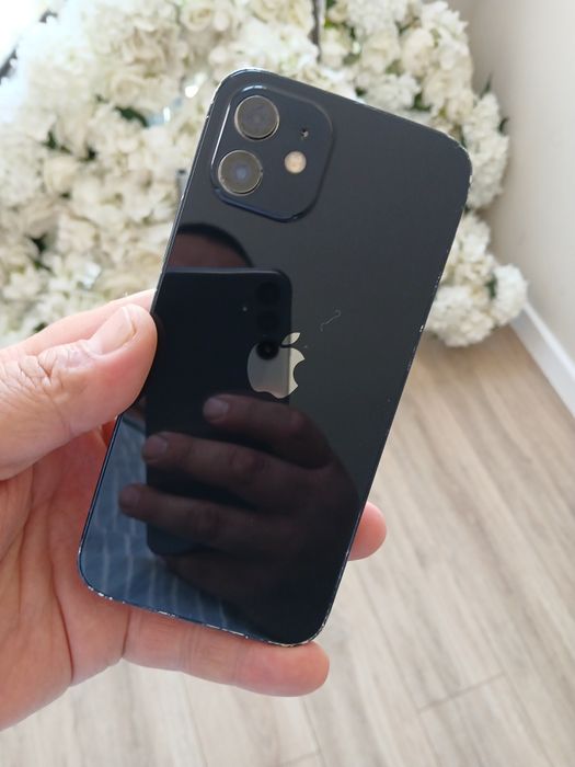 Обмен iPhone 12 на android