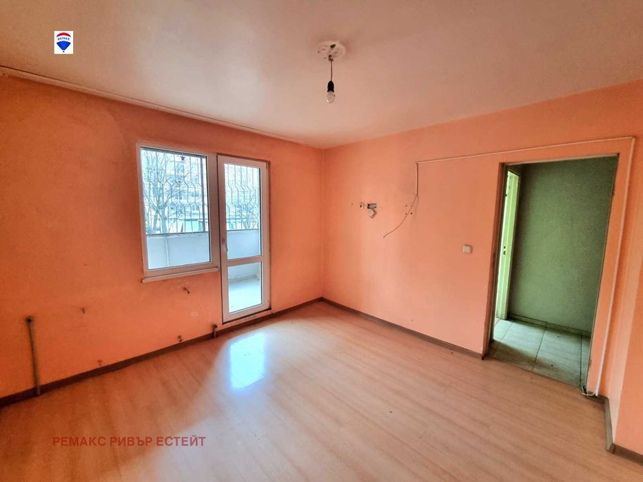 Продава се Хотел в Русе, Централен южен район - 272 кв.м за 476 €/кв.м - Снимка #7