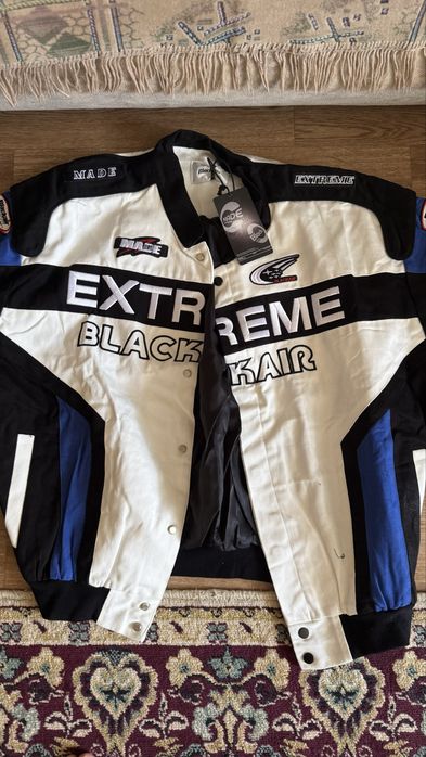 Байкерка, black air made extreme