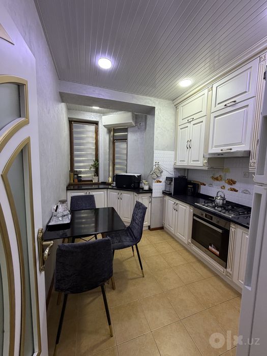 Продам 3 комнатную квартиру Паркенский