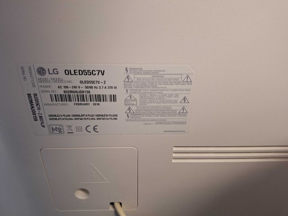 OLED TV LG 55C7V, 700 €