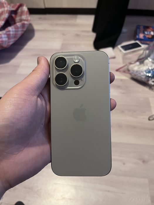 айфон 15 про в отличном состояний ёмкость аккумулятора 97%