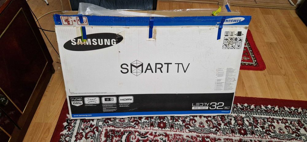 Televizor Samsung UE32J5200AW