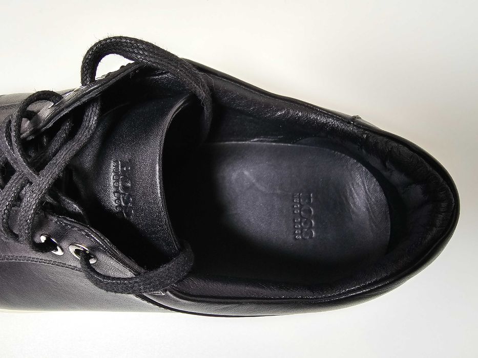 HUGO BOSS - мъжки сникърси като нови и висококачествени