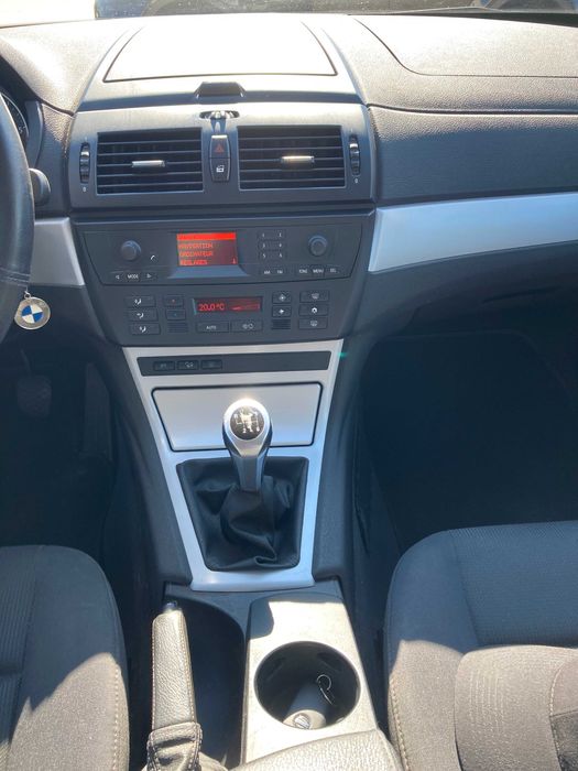 Vand BMW X3 2.0 150 cp an fabricatie 2007