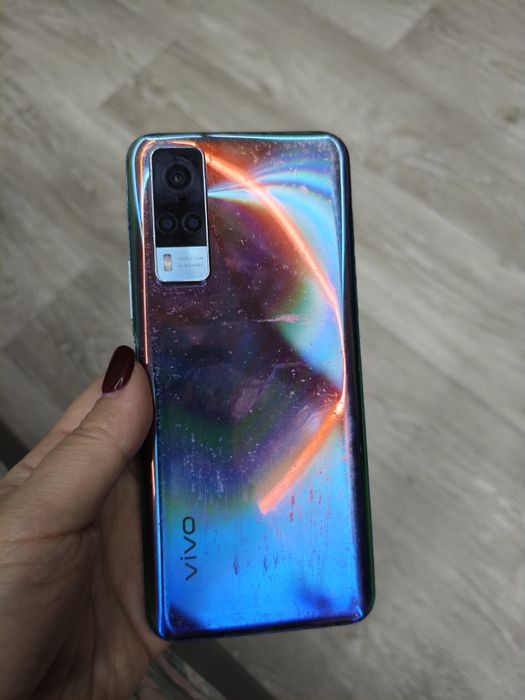 Продам телефон Vivo