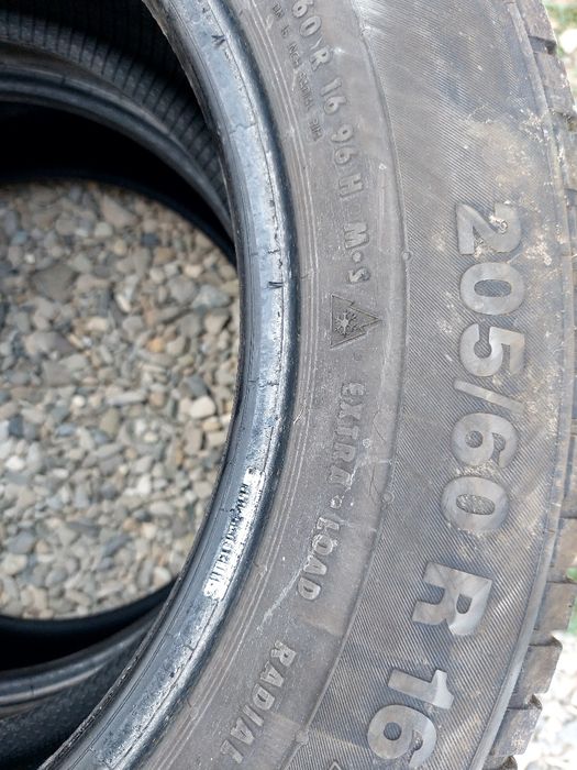 2 x Anvelopa profil iarna 205 60 R16 Continental DOT 2820
