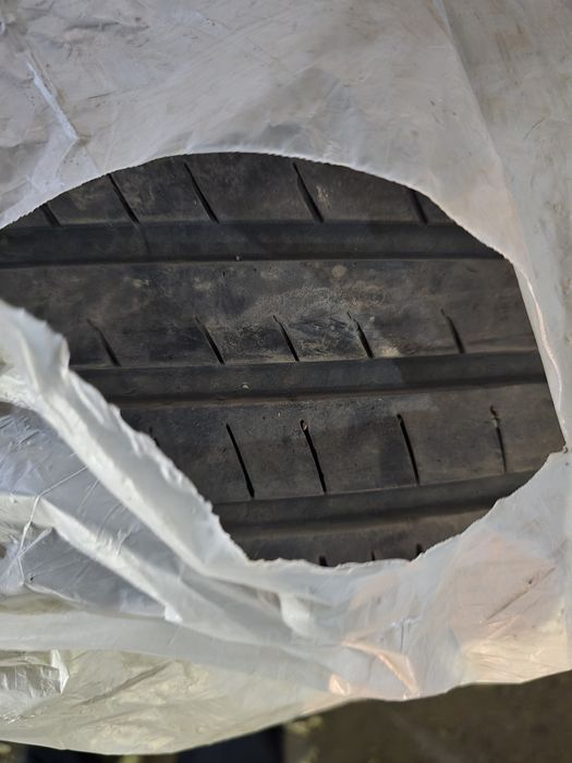 Продам летнюю резину в комплекте