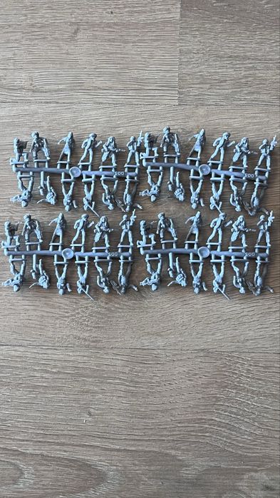 Комплект войници