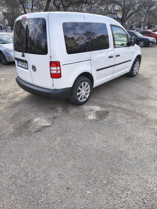 Ww caddy firma foarte intretinut