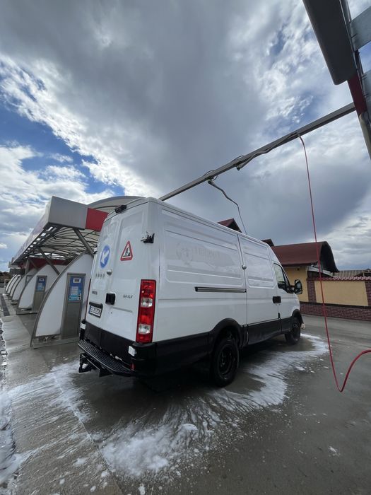 Vând iveco daily c12