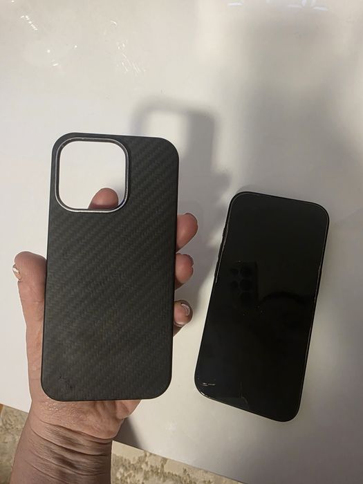 Telefon iphone 16 pro