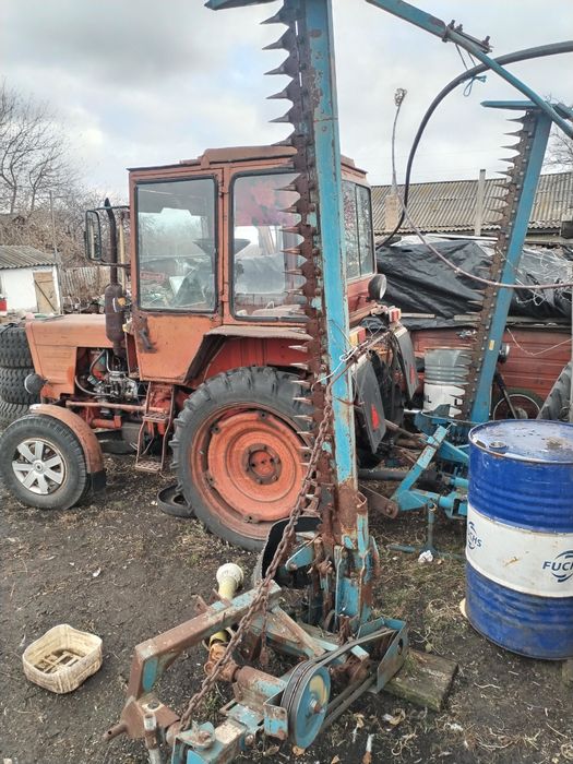 Продам трактор т 25