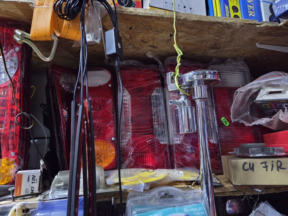 Stopuri spate remorcă / camion – noi, model universal