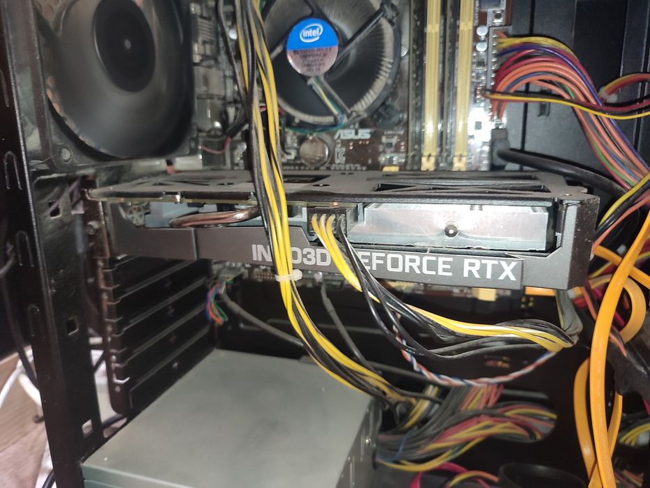 Видеокарта RTX 3050 twin 8GB