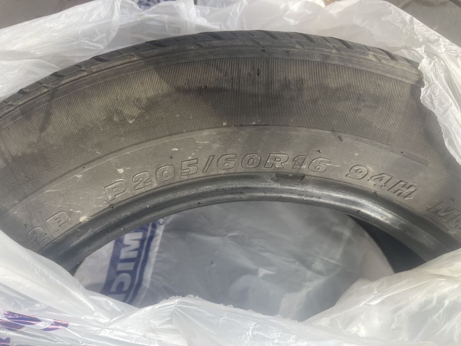 Летние покрышки две штуки