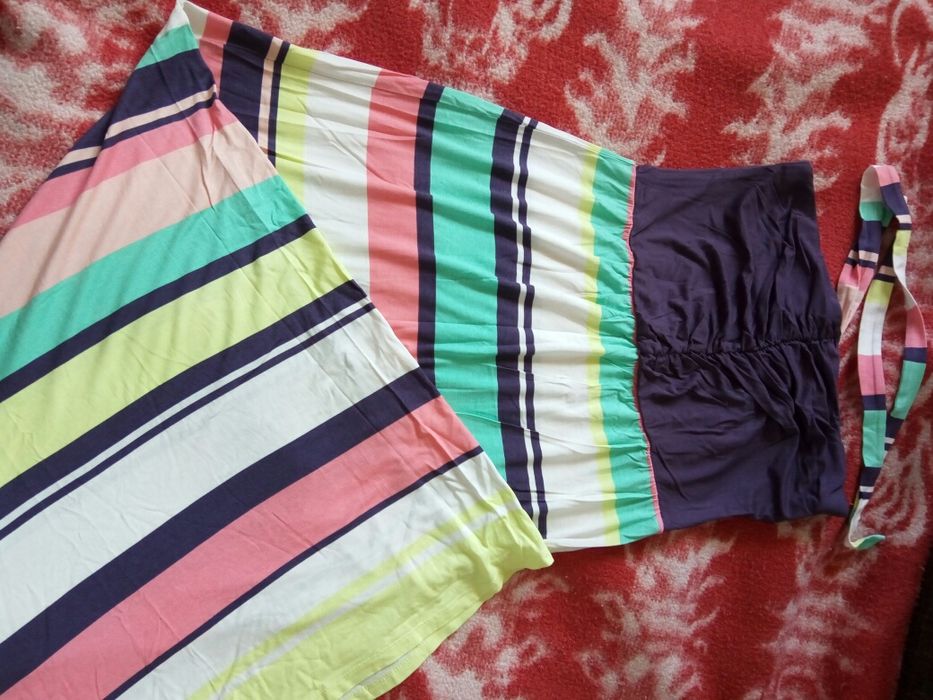 Дълга цветна рокля