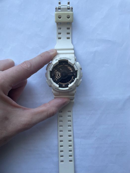 Наручные часы Б/у Casio G-Shock 5146 GA110RG