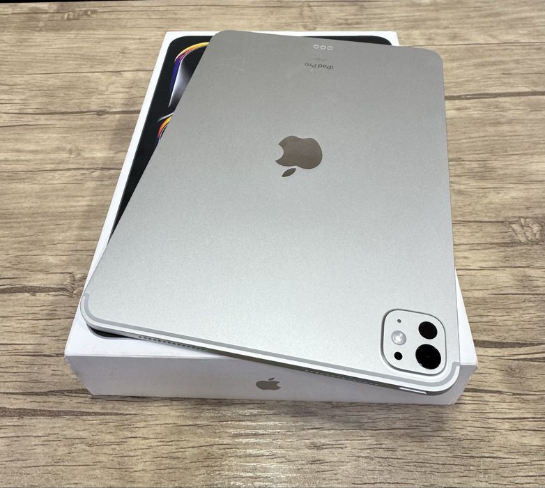 Prodam Idyal Ipad Pro 11 M4 256GB wi-fi