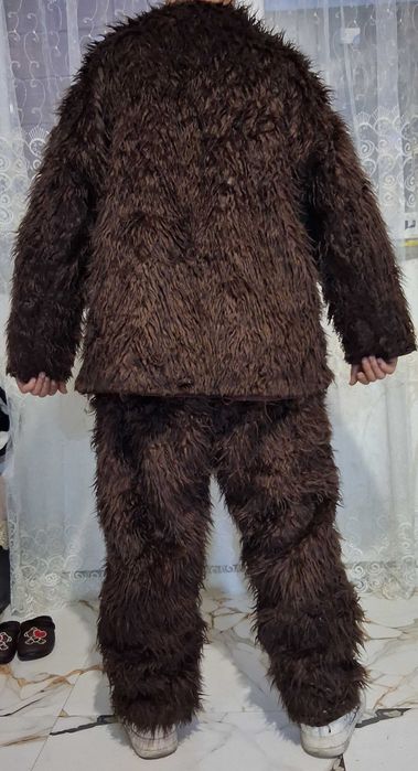 Естествен кукерски костюм