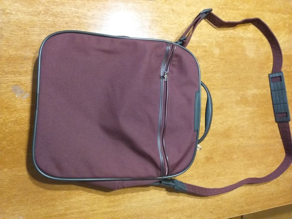 Geanta umar Samsonite