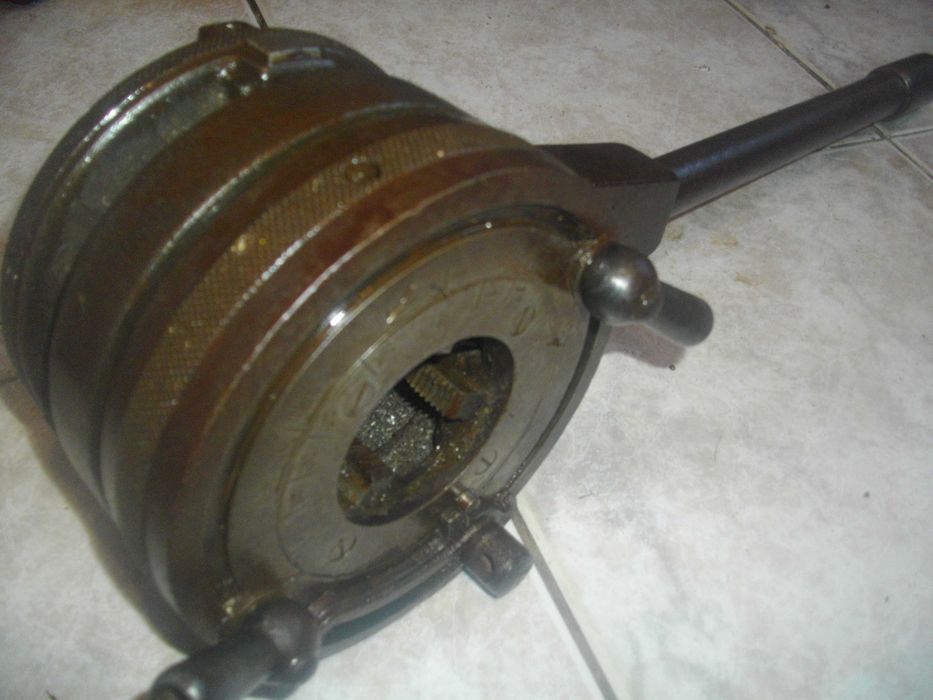 Винтонарезка/Плашка Резби Тръби 3/4-1 1/2 Цол/RIDGID 1/2-1 1/2/CENTRAL