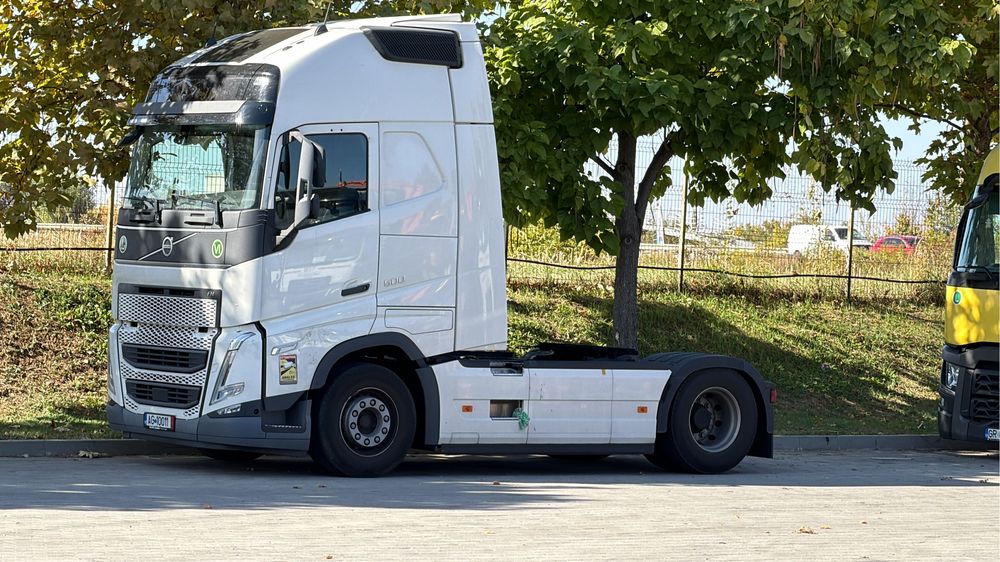 Cap tractor Volvo FH 500 STANDARD/INTARDER