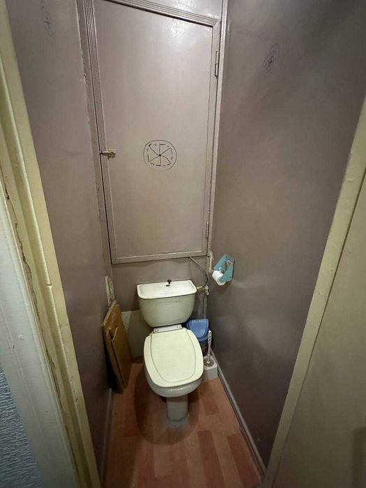 Продаю квартиру.Юнусабад 15  м Туркистан 2\2\4 ,Ипотека есть