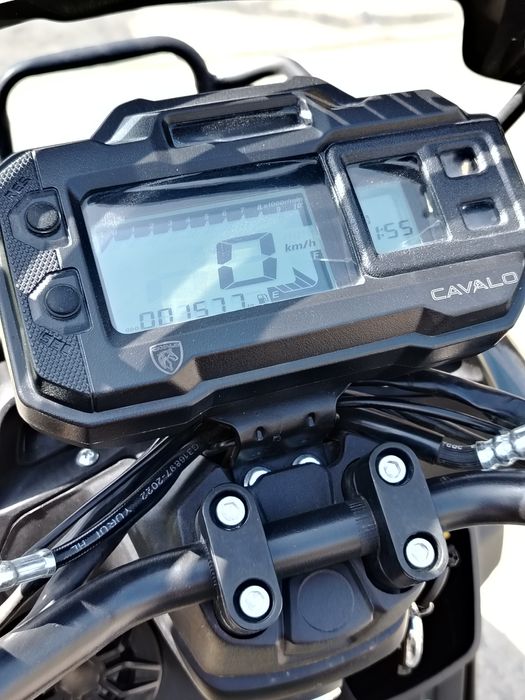 Skuter tank2 sotiladi