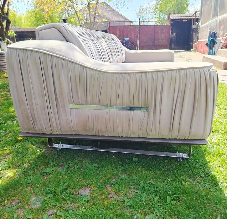 Canapea extensibilă