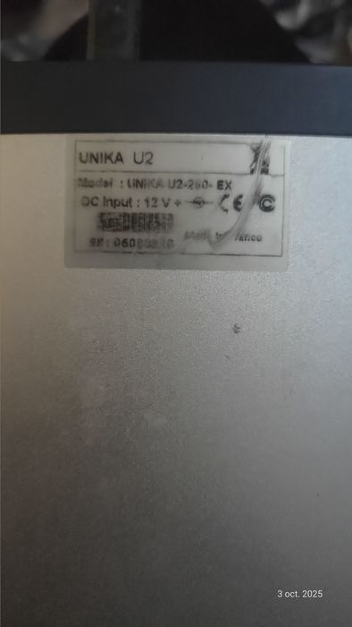 Vând Unika hard Rack