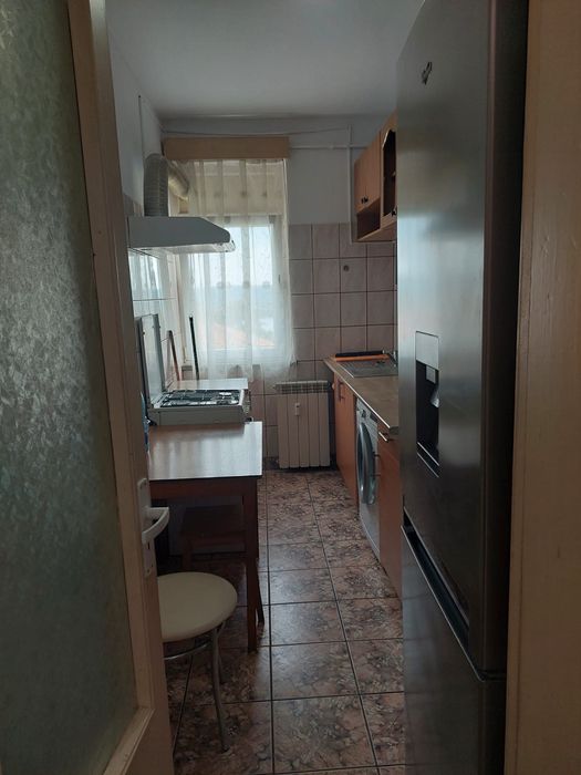 Chirie Apartament 0722 721 423
