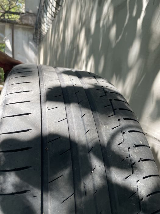 БУ 2 шт автошины 235/55 19 размер