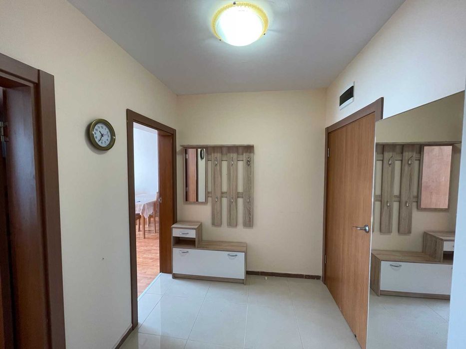 Дава се под наем Двустаен апартамент в к.к. Св.Св. Константин и Елена - 60 кв.м за 600 € - Снимка #5