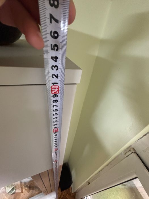 Холна секция с витрина