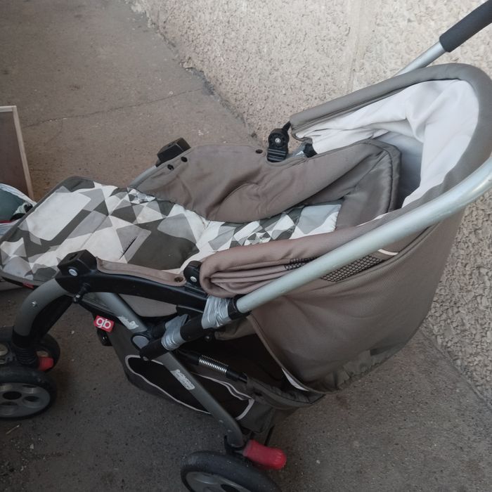 Коляска детская в отличном состоянии