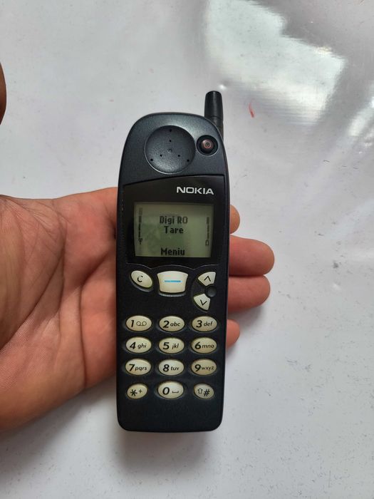 Nokia 5110 cu butoane