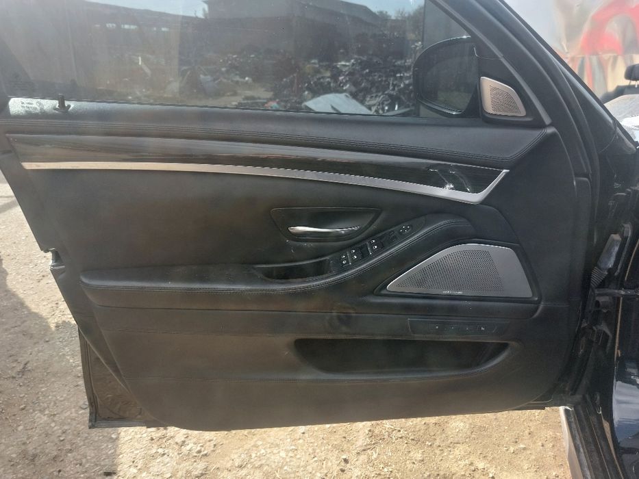Бмв м5 ф10 bmw m5 f10 оборудване на вратите/ музика Bang & Olufsen